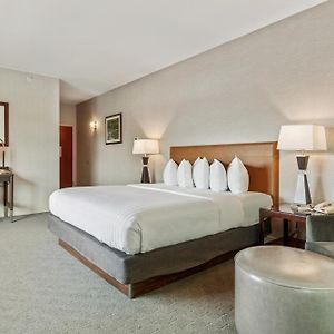 Premier King Room